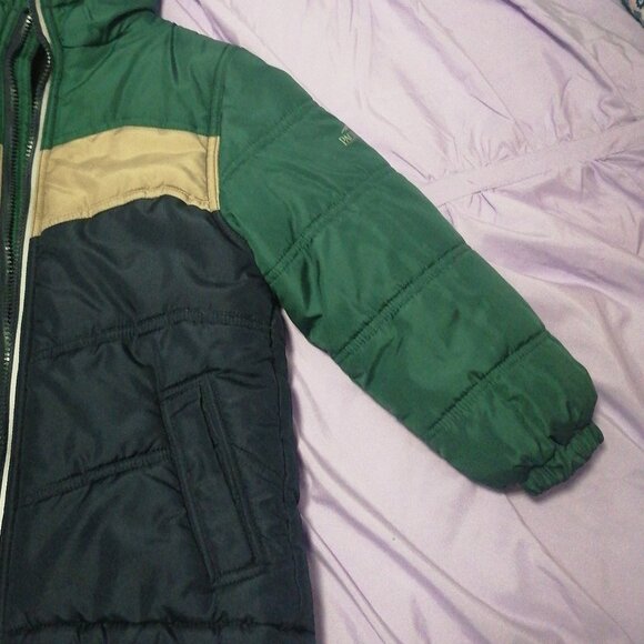 Chaqueta de invierno acolchonada de la marca PACIFICTRAIL para niños de 5/6 - Picture 5 of 8